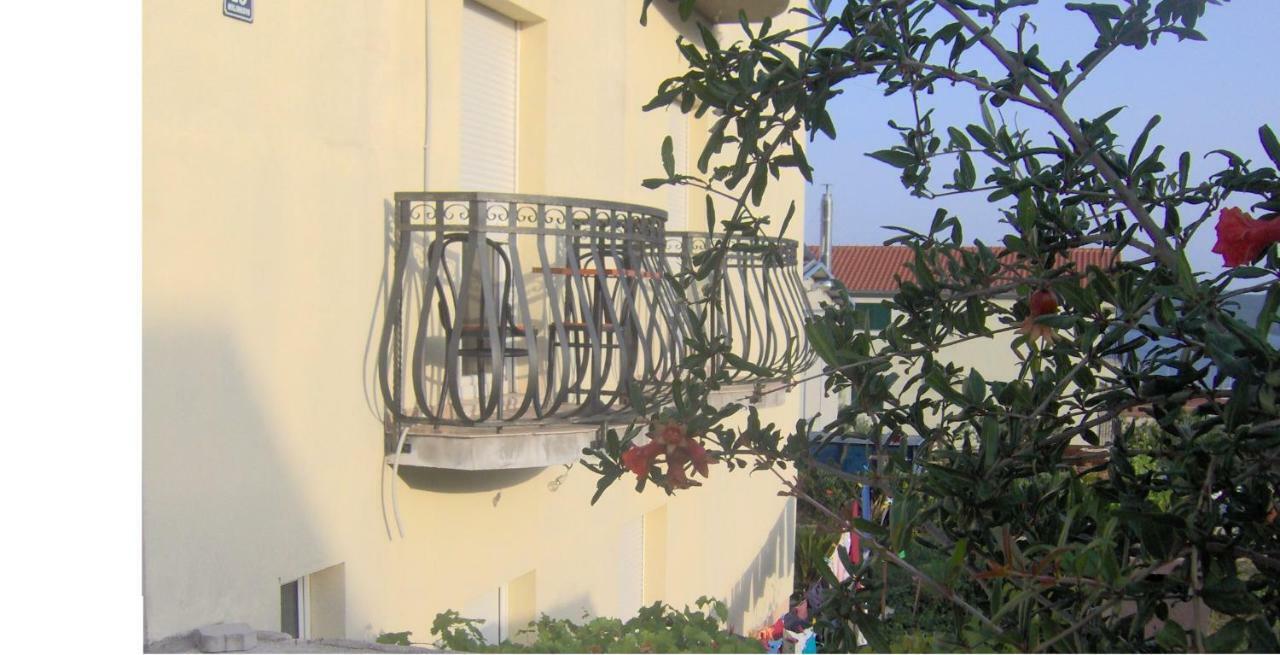 Apartment Andric Kaštela Esterno foto